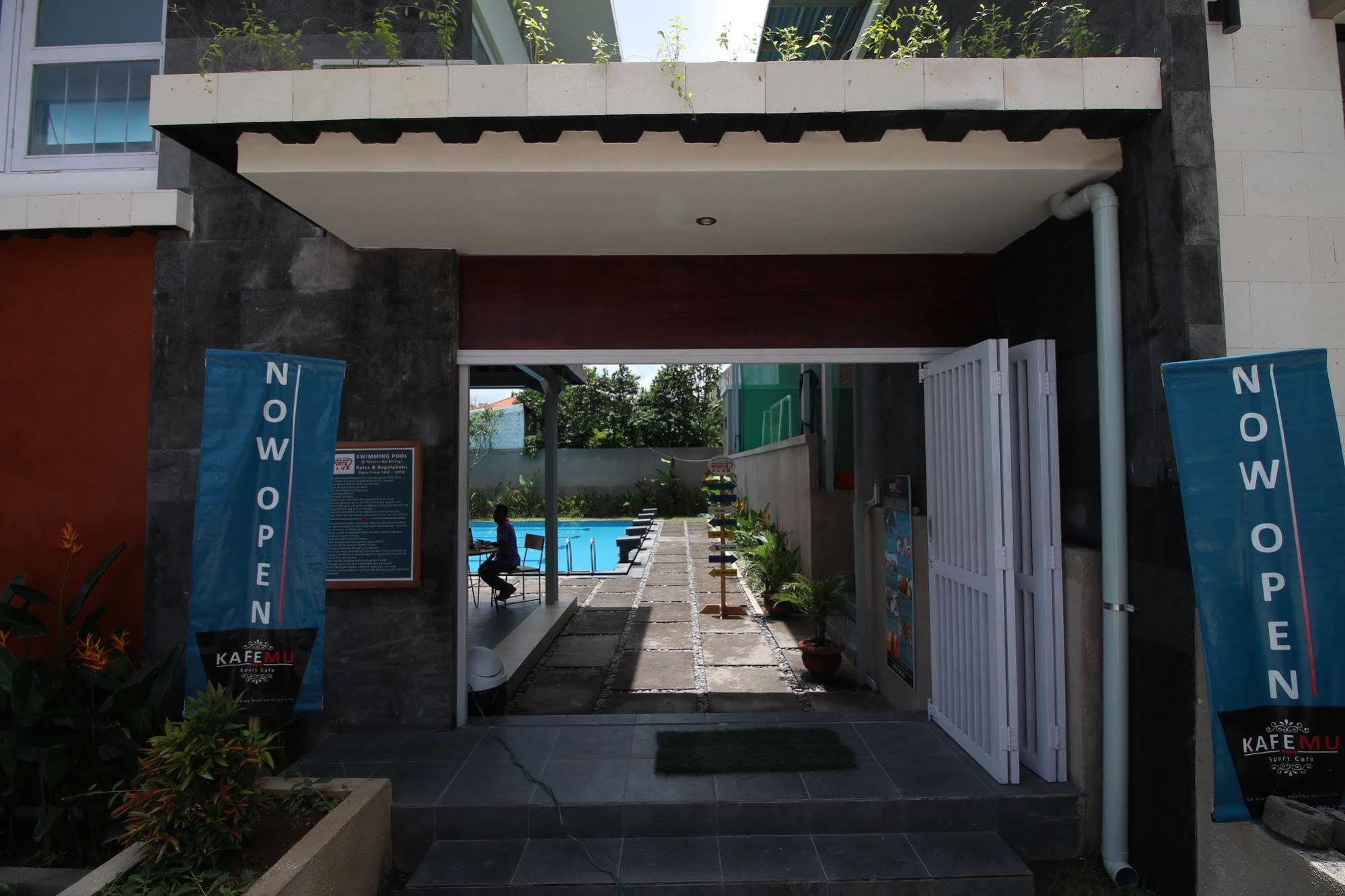 Umah Bali Suites And Residence Denpasar Extérieur photo