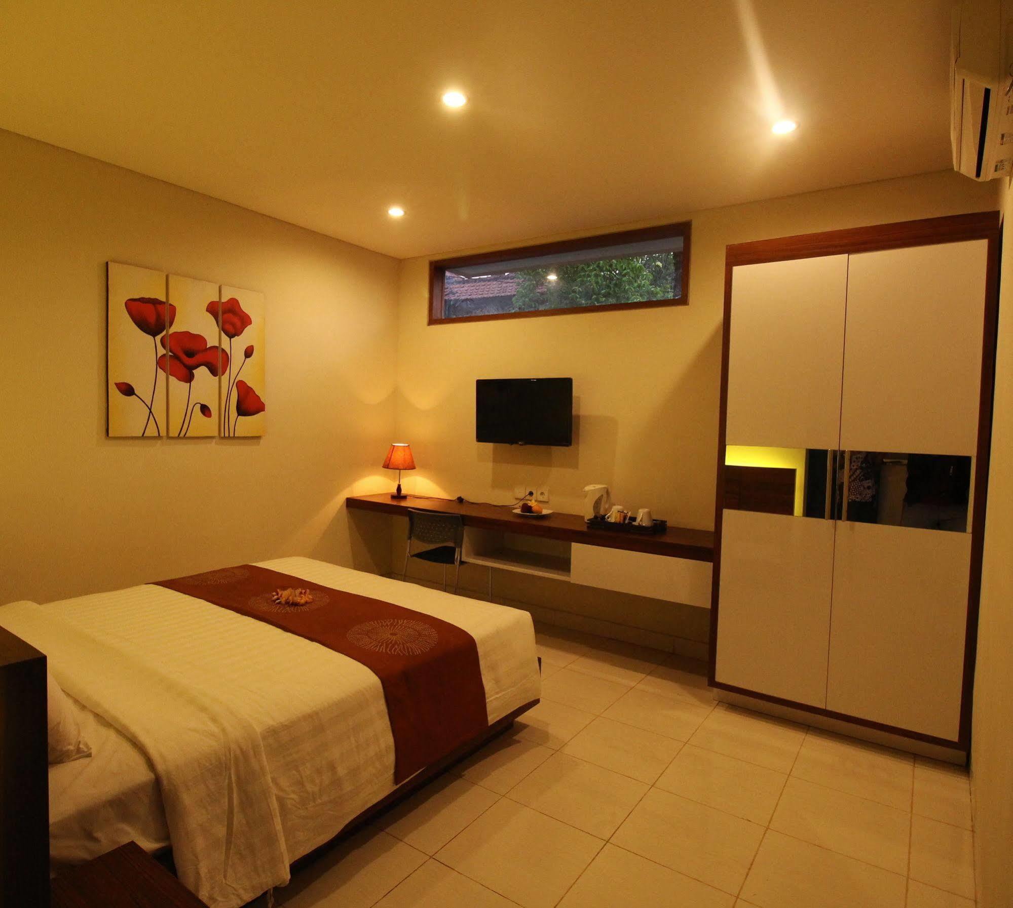 Umah Bali Suites And Residence Denpasar Extérieur photo