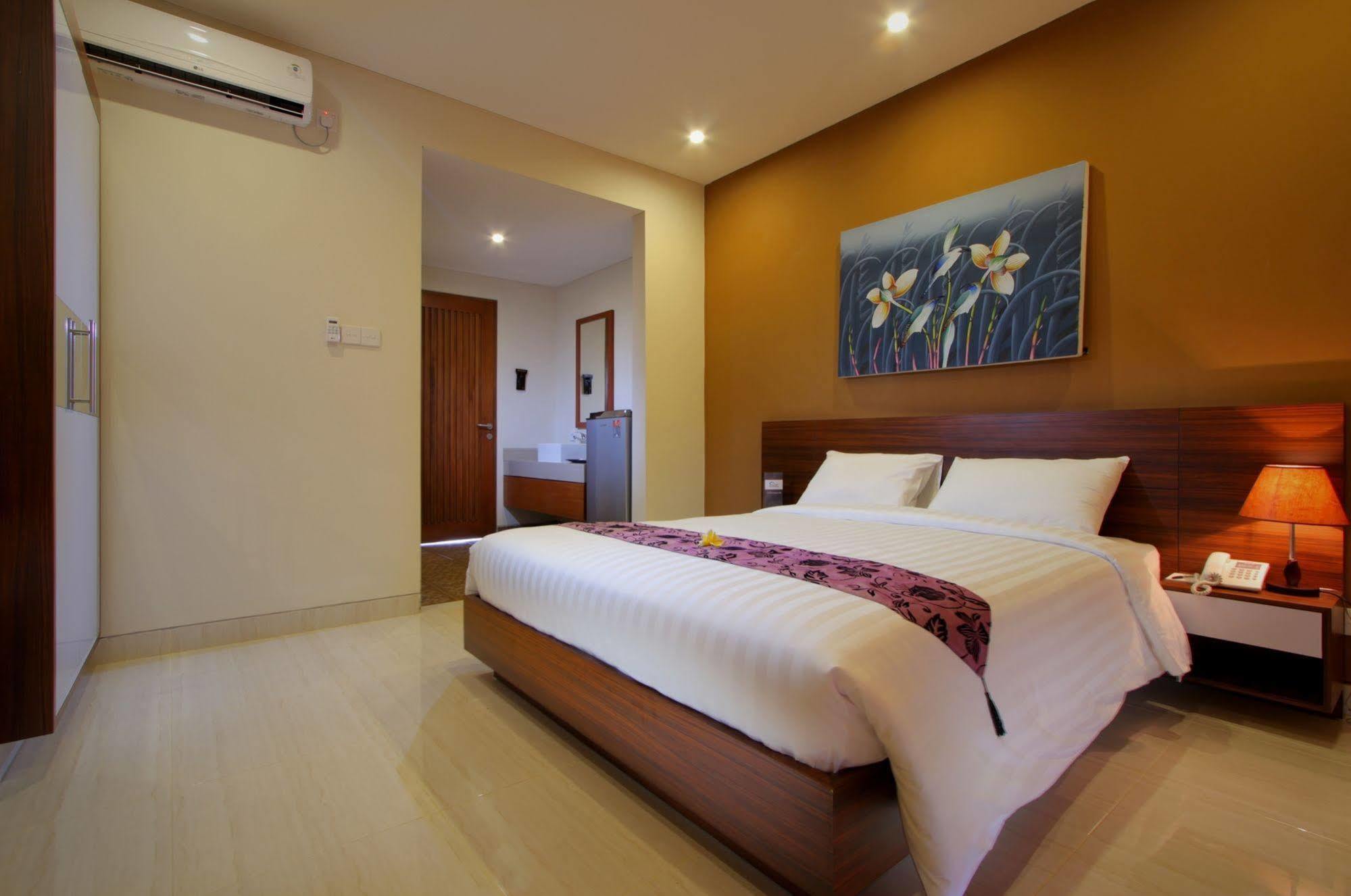 Umah Bali Suites And Residence Denpasar Extérieur photo