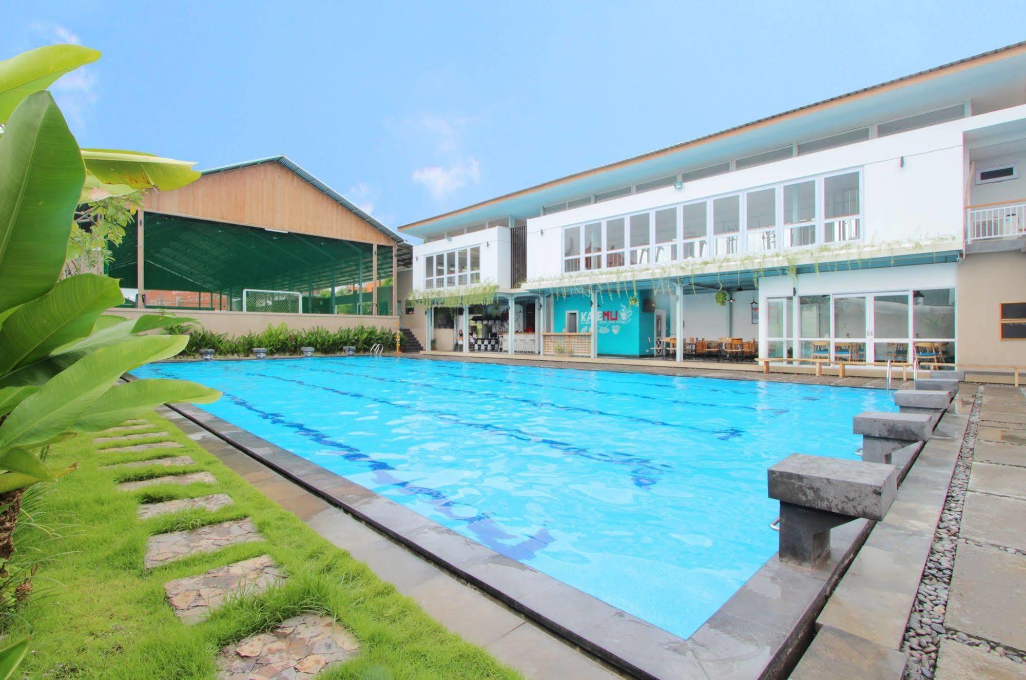 Umah Bali Suites And Residence Denpasar Extérieur photo