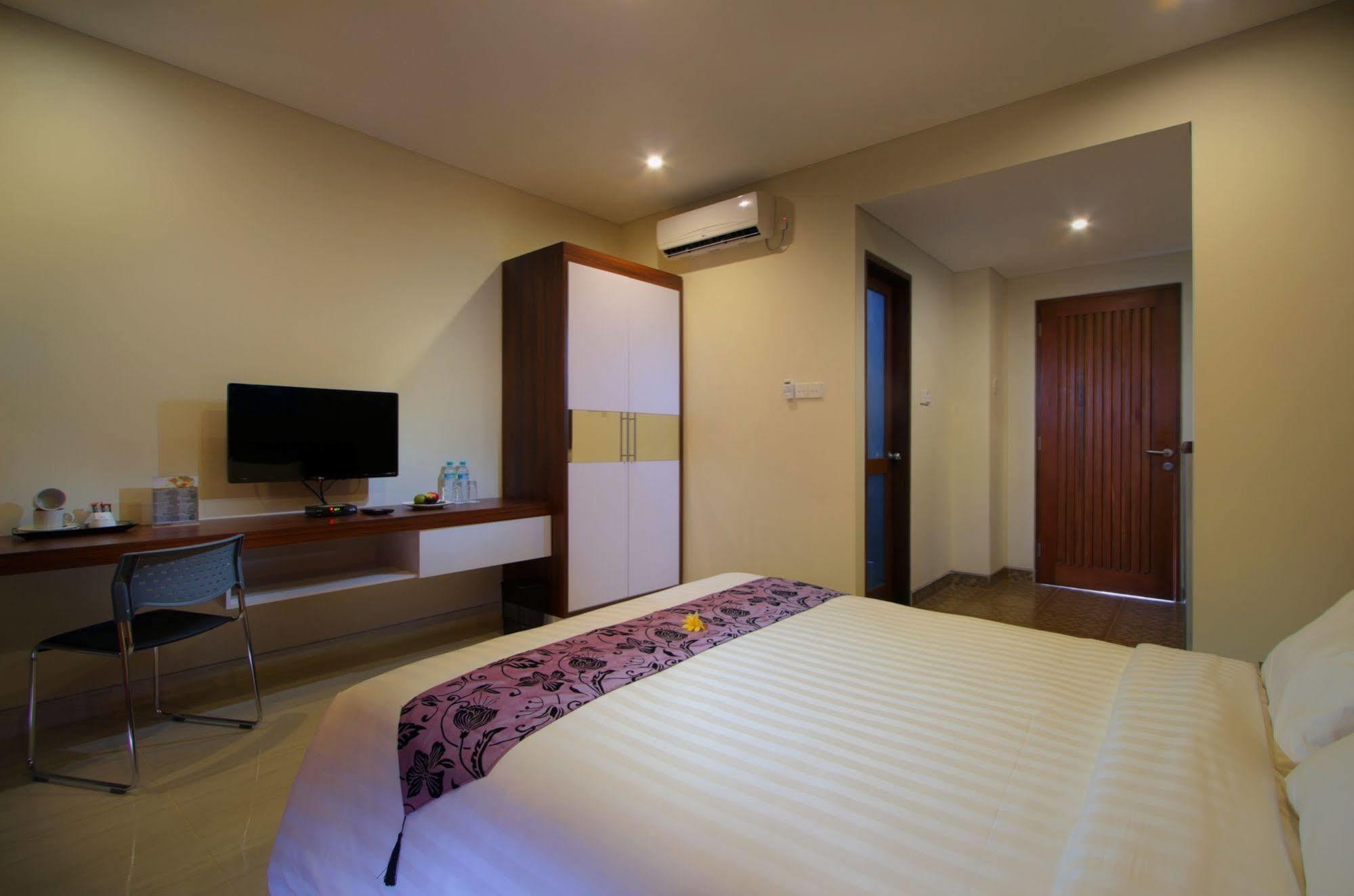 Umah Bali Suites And Residence Denpasar Extérieur photo